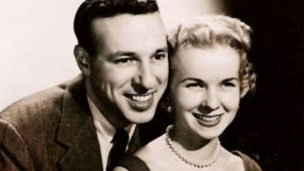 The couple from Mary Kay and Johnny were the first onscreen pair to share the same bed.