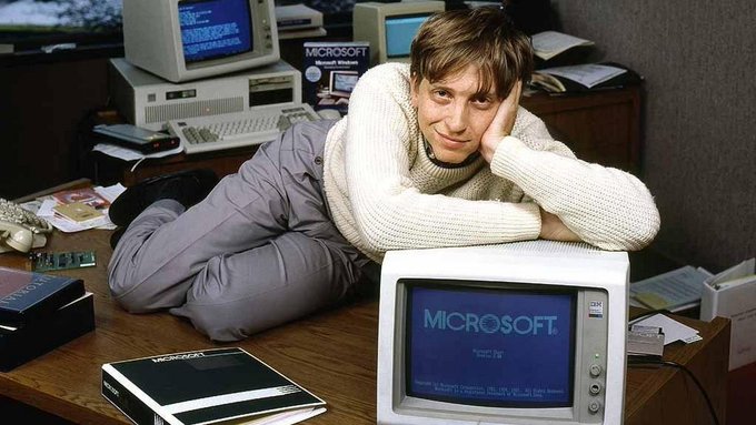 Do photographs show Microsoft Chairman Bill Gates posing for 'Teen Beat' magazine?