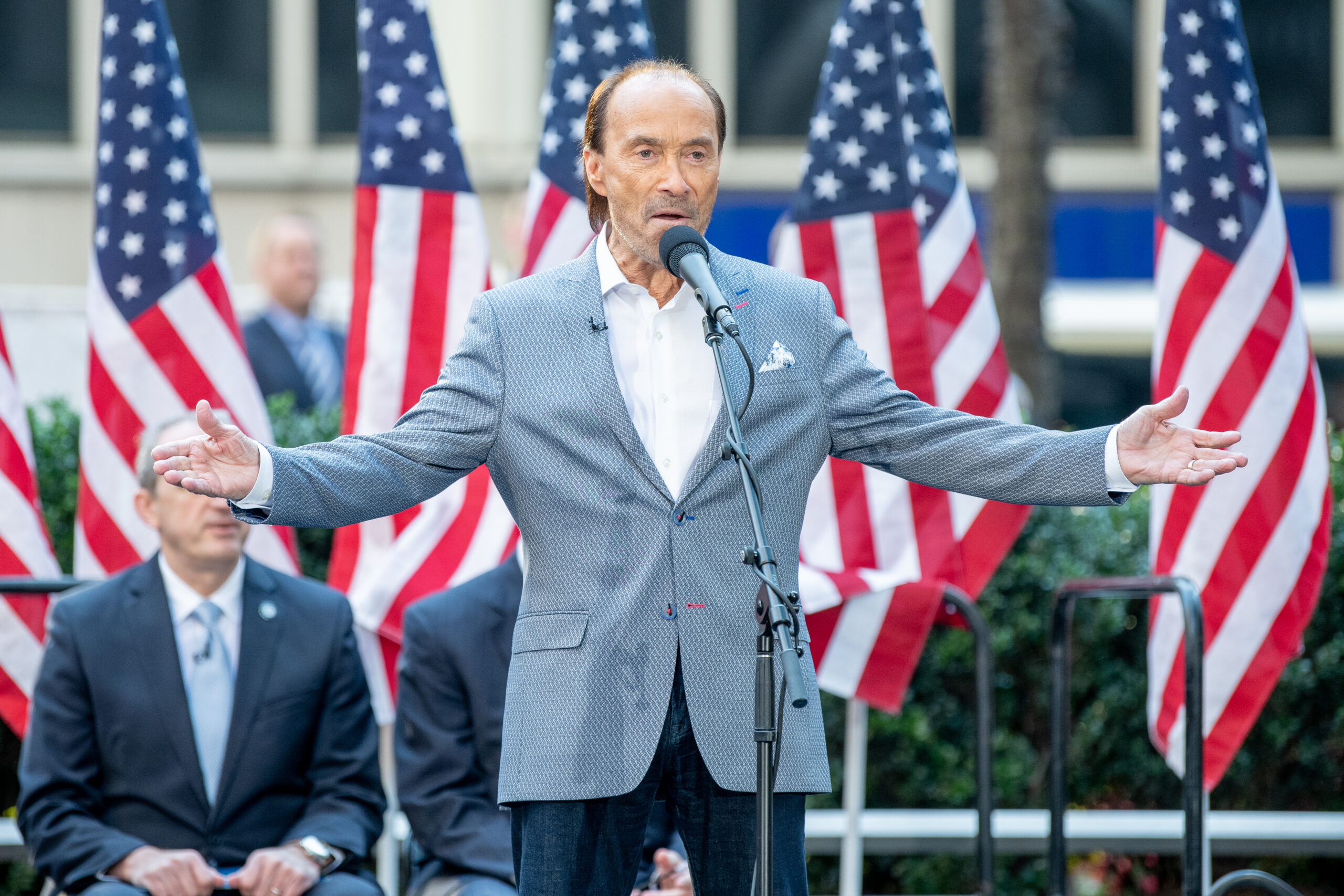 Did 'God Bless the USA' composer Lee Greenwood flee to Canada to avoid serving in Vietnam?