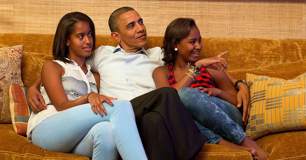 Barack Obama with daughters Sasha and Malia