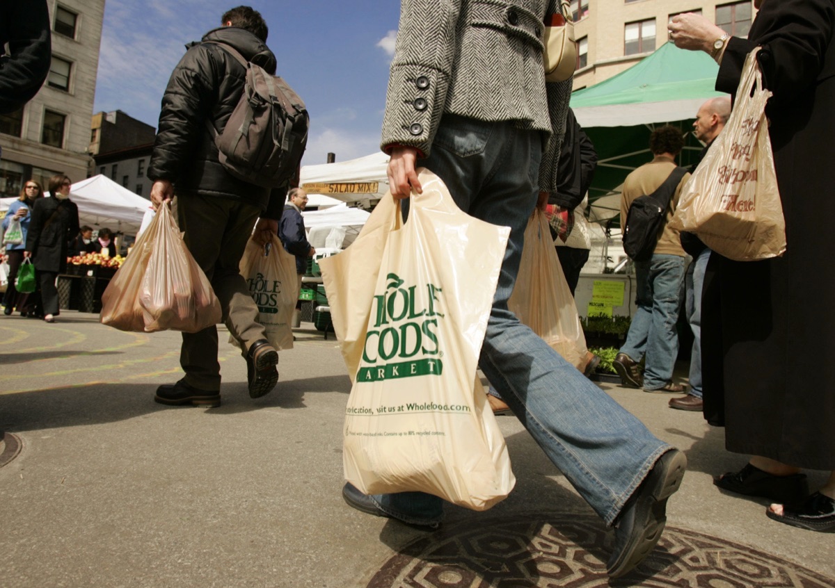 Amazon Buying Whole Foods, Making Strong Move into Groceries