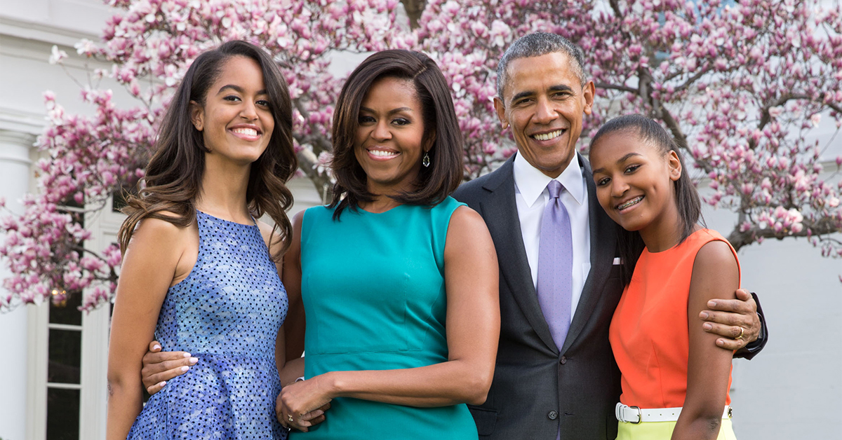 Obama family picture.
