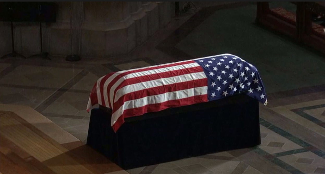 Was John Mccain S Body Carried To Washington On Air Force Two