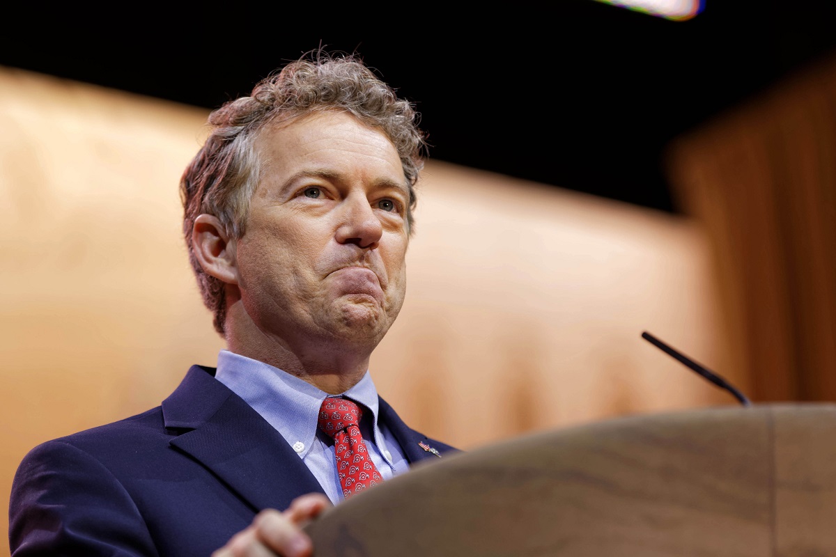 Sen. Rand Paul Scheduled to Have Hernia Surgery in Canada