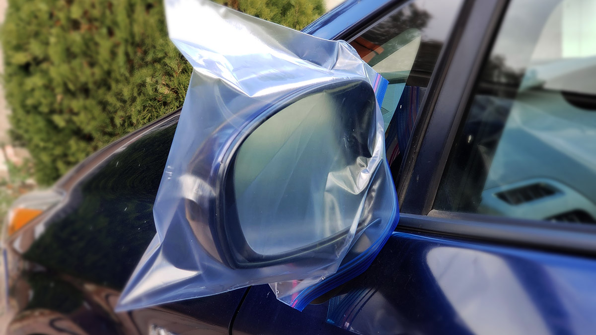 put a putting placing covering cover place ziplock bag over your car mirror here's why ziplock