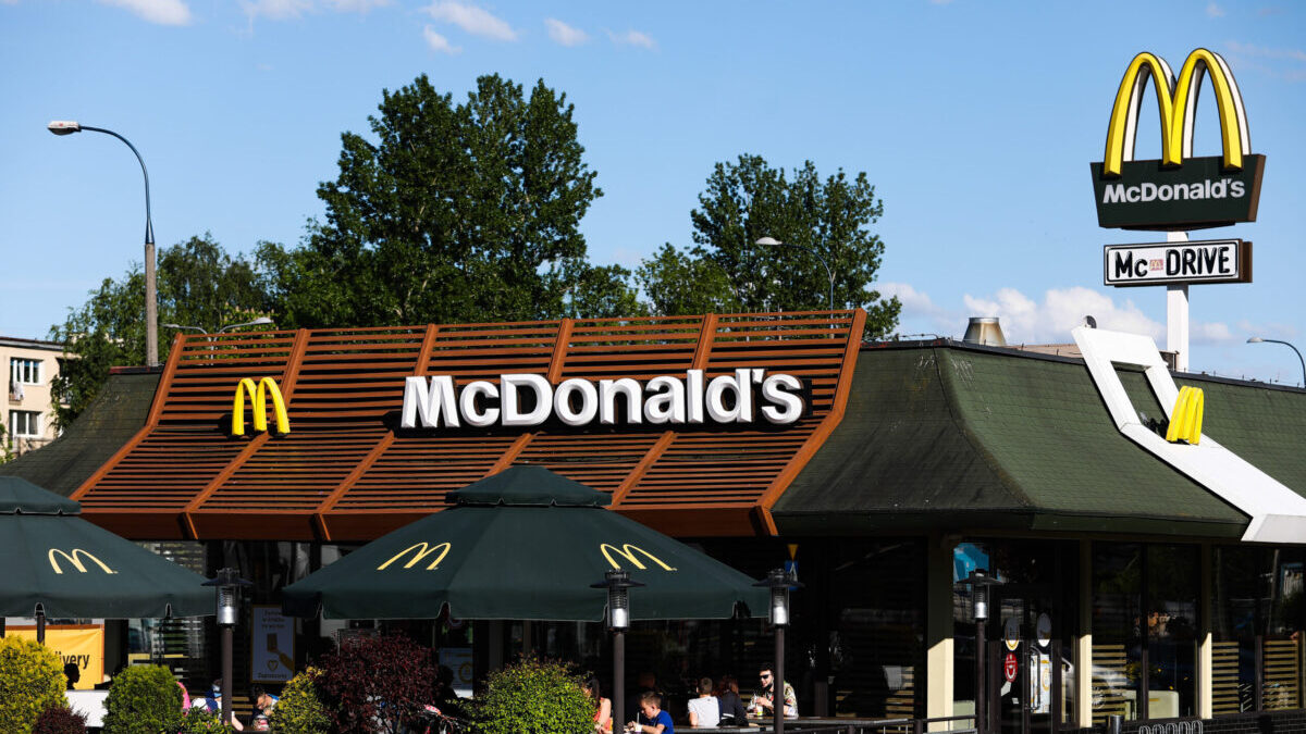 Drive thru near me mcdonald McDonald’s Near