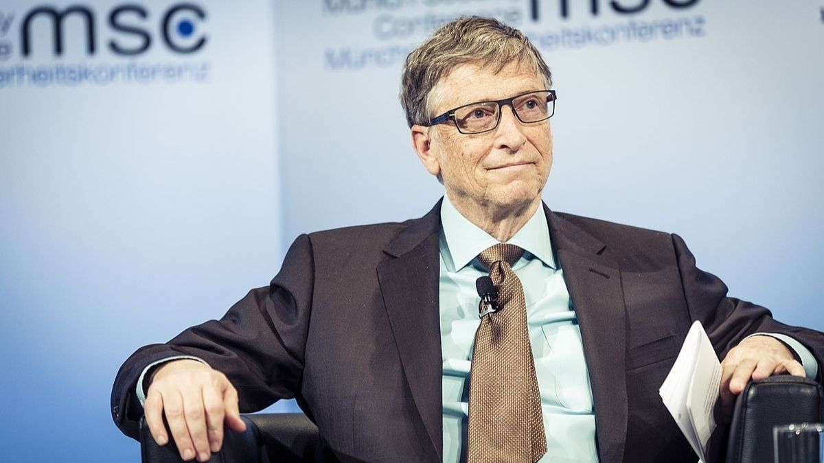The claim is that a newspaper article about Bill Gates bearing the headline Depopulation Through Forced Vaccination has been scrubbed from the internet.