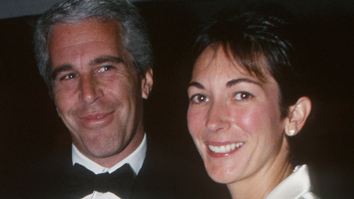 Is Audio of the Ghislaine Maxwell Trial Available by Phone? | Snopes.com