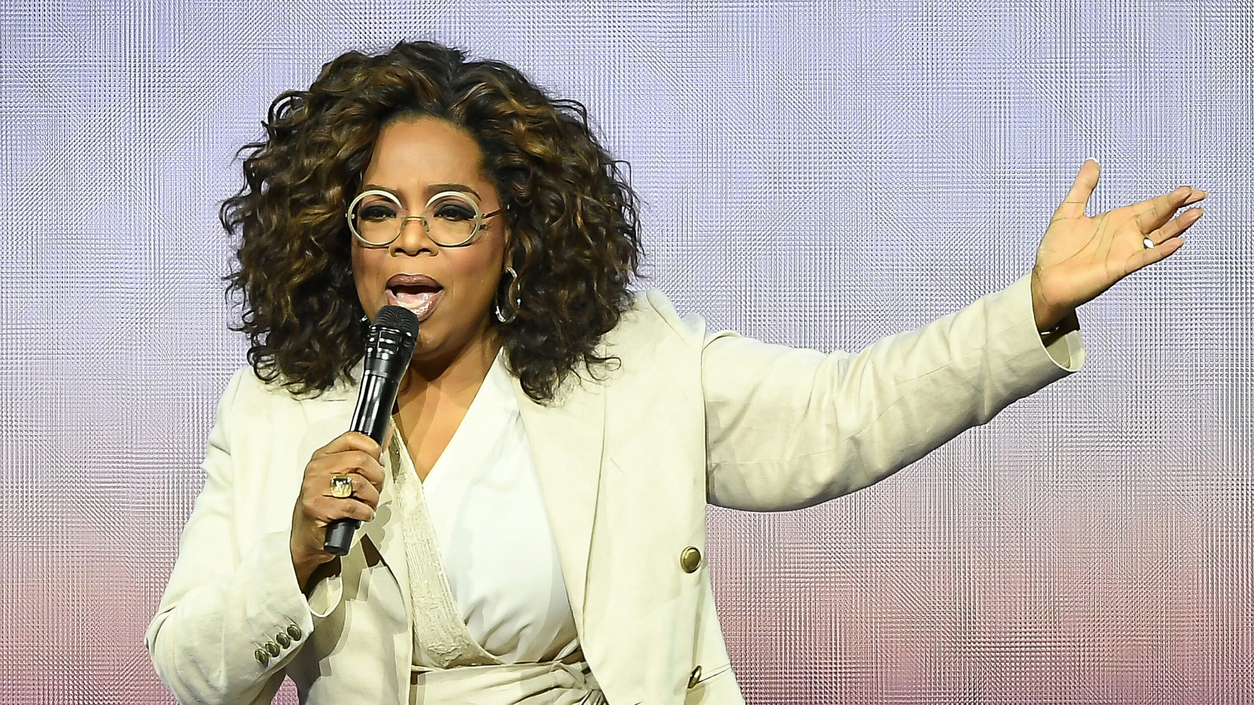 Ar Oprah Winfrey pritarė Whoopi Goldberg CBD linijai?