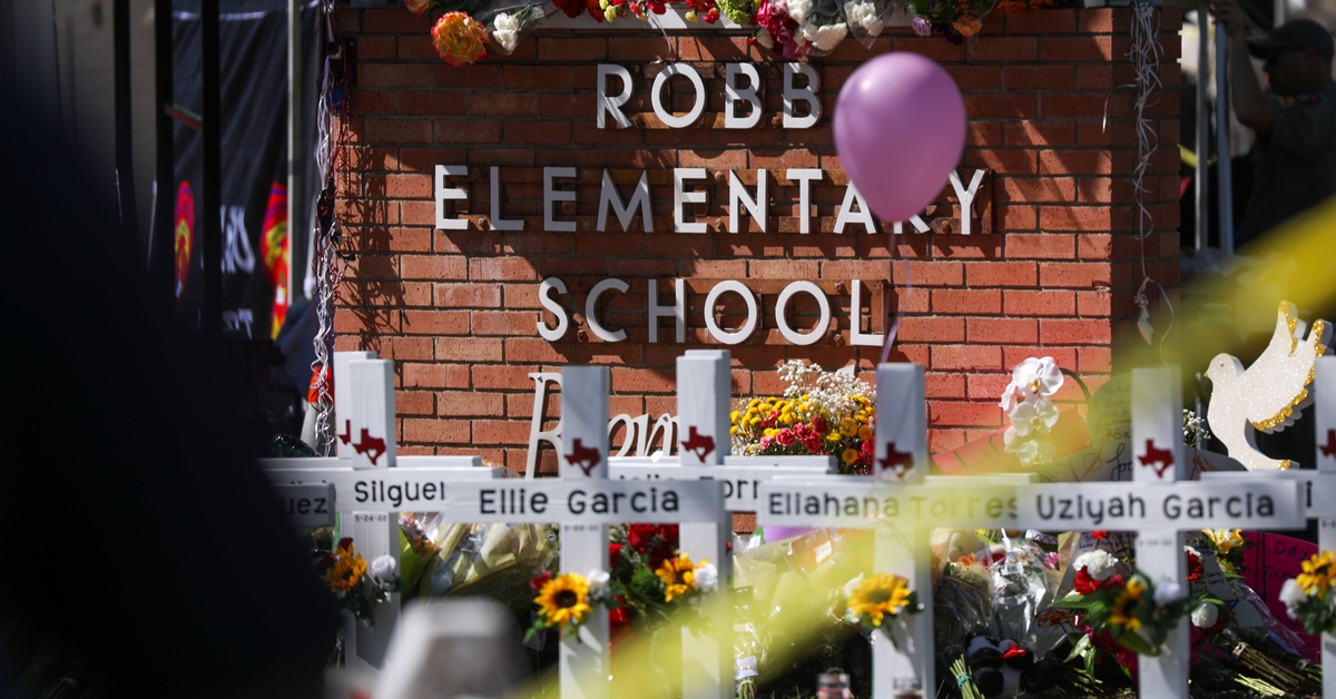 robb elementary school shooting