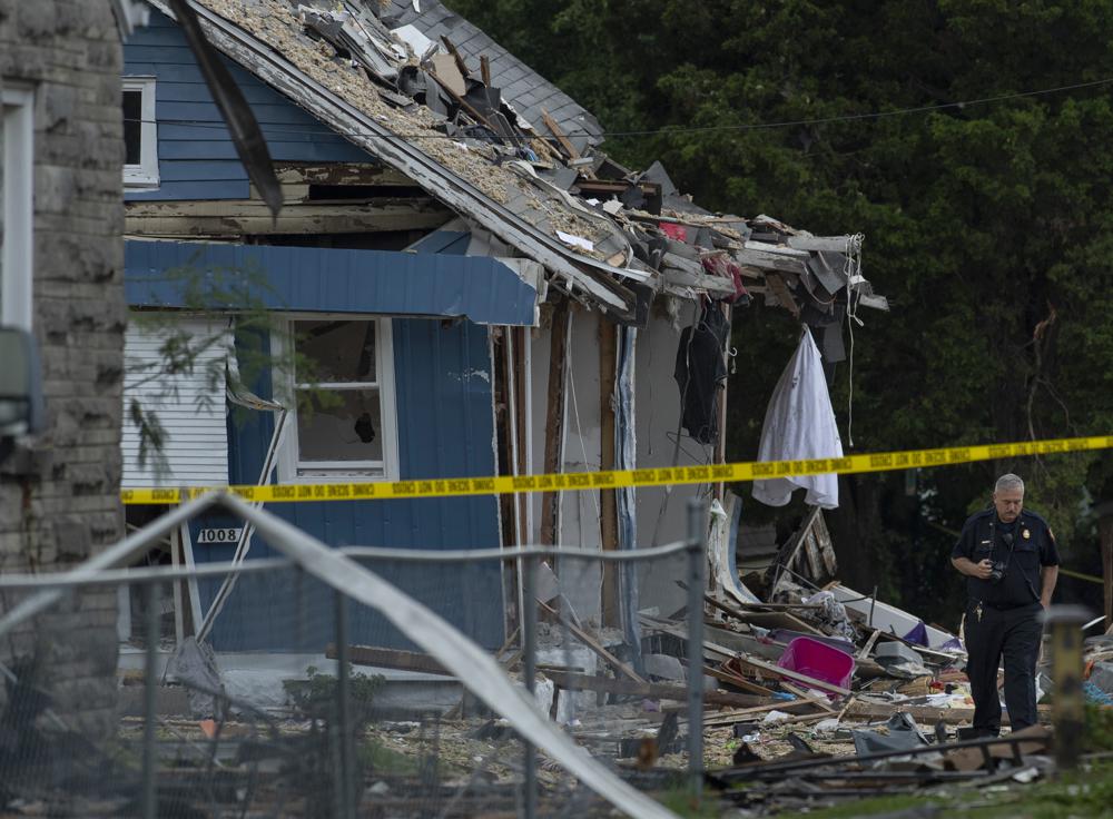 House Explosion in Southern Indiana Kills 3
