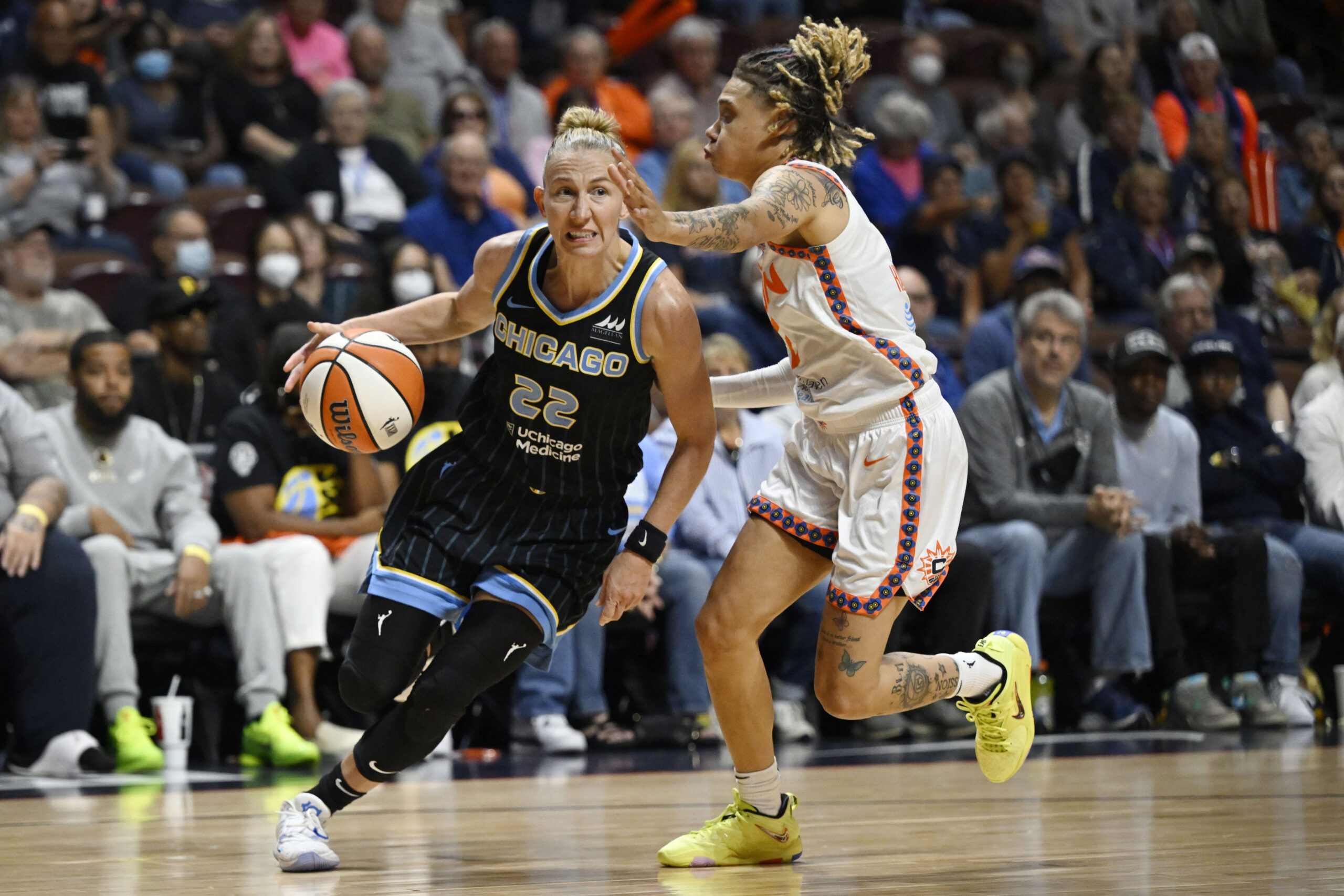 WNBA Players Skipping Russia, Choosing Other Places to Play
