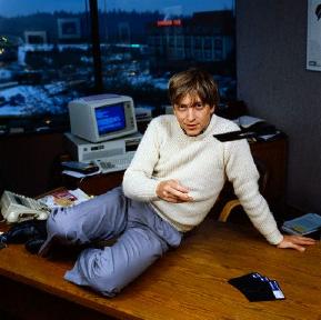 Bill Gates, 1985